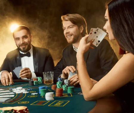The Psychology of Poker: Playing Against Different Types of Players at Gpinas Casino
